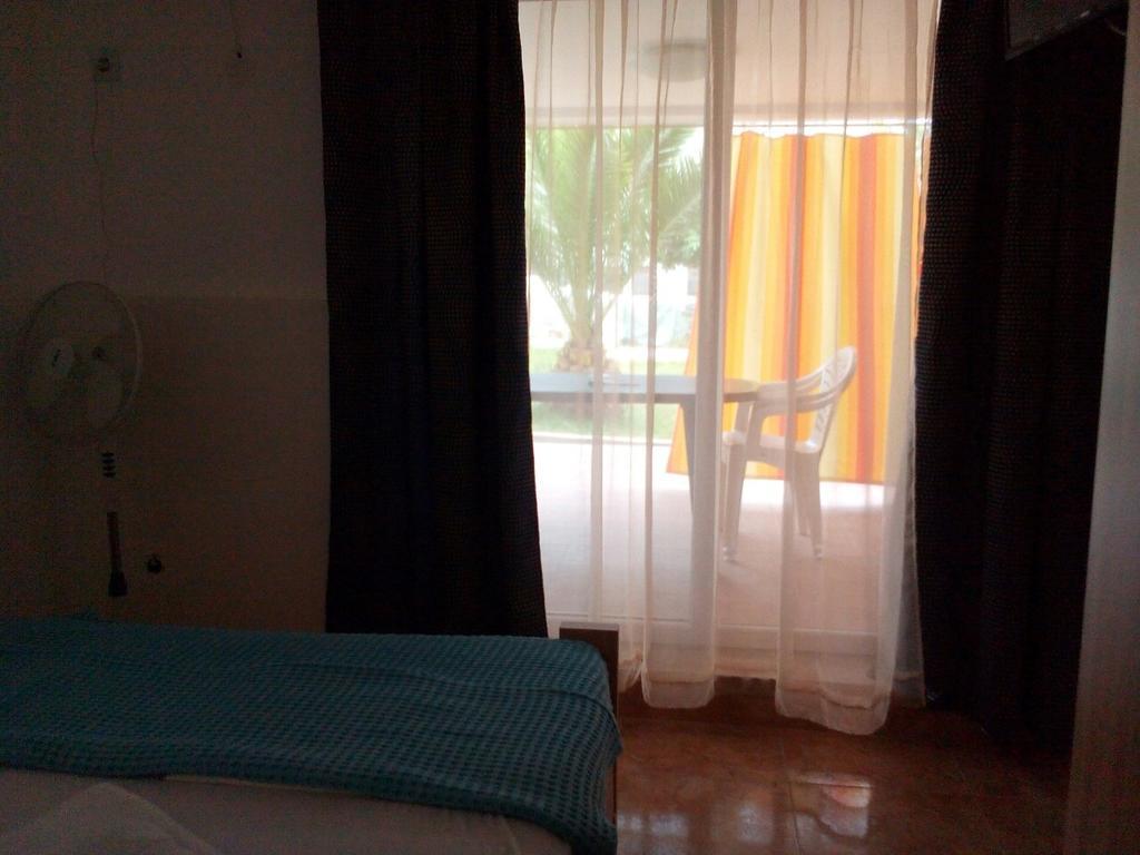 Apartments Idolga Bar Szoba fotó