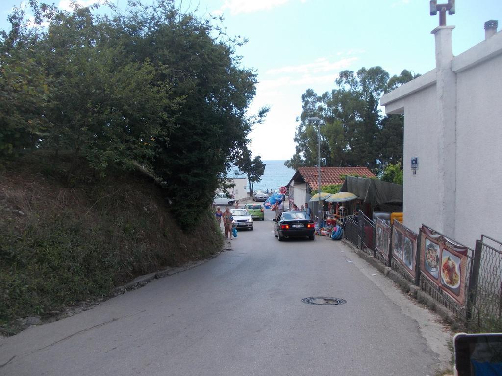 Apartments Idolga Bar Kültér fotó