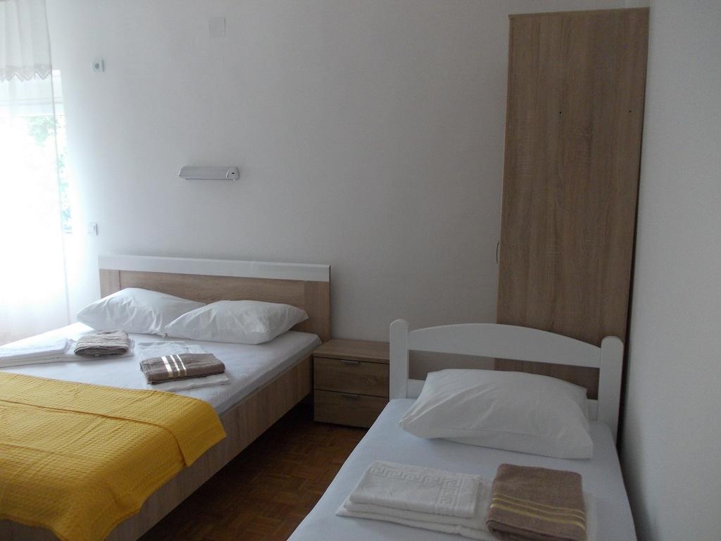 Apartments Idolga Bar Szoba fotó