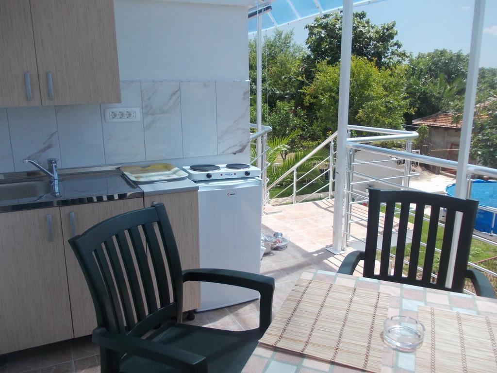 Apartments Idolga Bar Szoba fotó